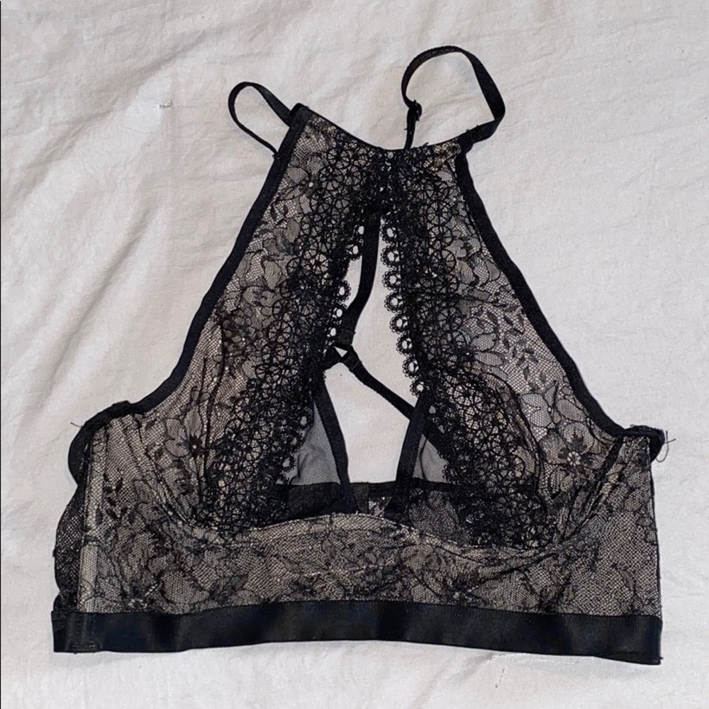 VS black bralette